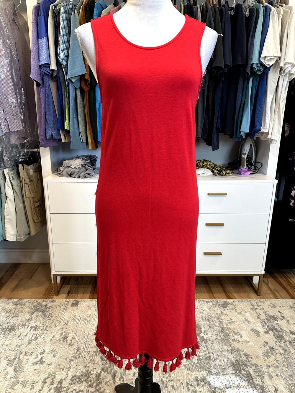 Crown & Ivy Women's Red Sleeveless Fringe Hem Midi Dress Keyhole Back S